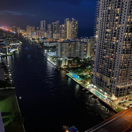 Studio 2Bed Beach Apmt With Amazing Views 30B 哈兰代尔海滩 外观 照片